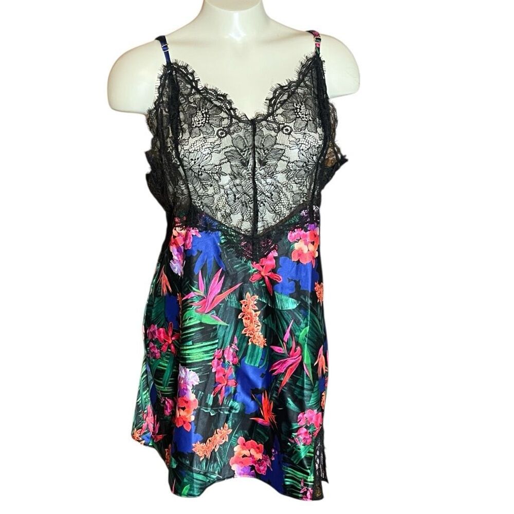 Victoria’s Secret Black Lace & Floral Moonlit Tropic Chemise Slip Dress Sz L NWT